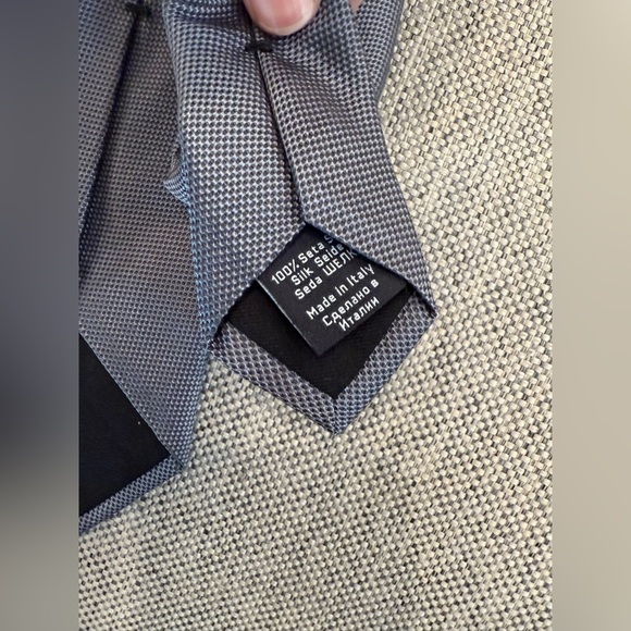 NWT BOSS Silk Tie - Picture 3 of 7